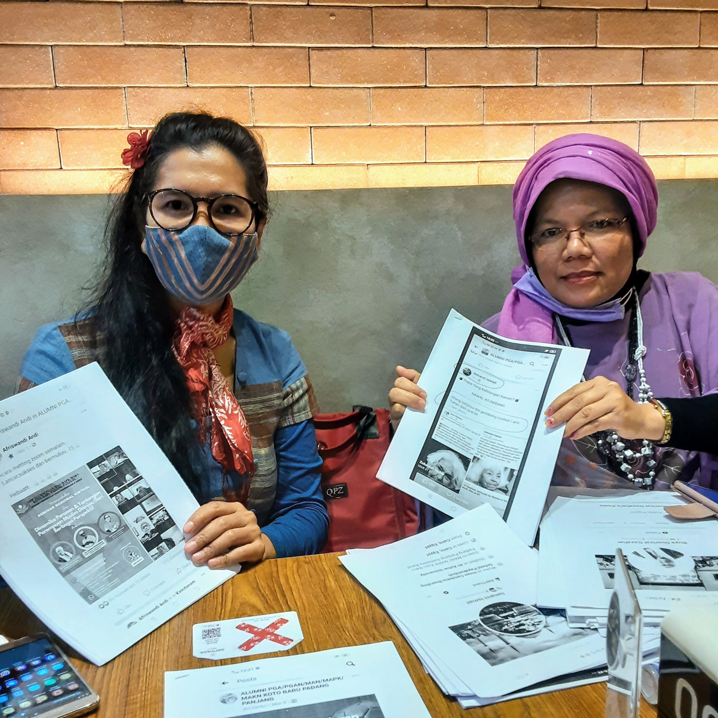 Zubaidah Djohar and Deni Astuti.