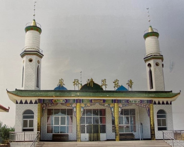 Liaoqiao East Mosque, Liaoqiao Village, Litong District, Wuzhong City, Ningxia Hui Autonomous Region, 2009.  