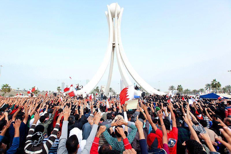 MENA Bahrain protesters Pearl roundabout February 2011