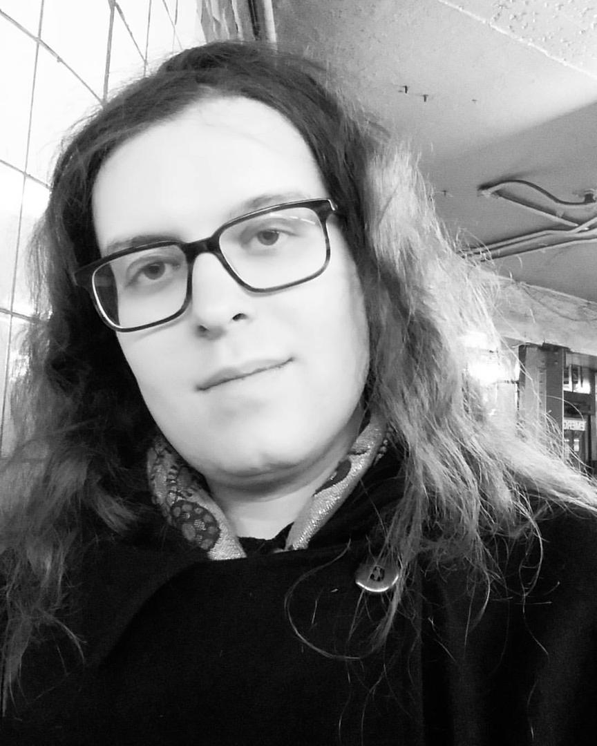 Серое Фиолетовое, ЛГБТ активист. Фейсбук