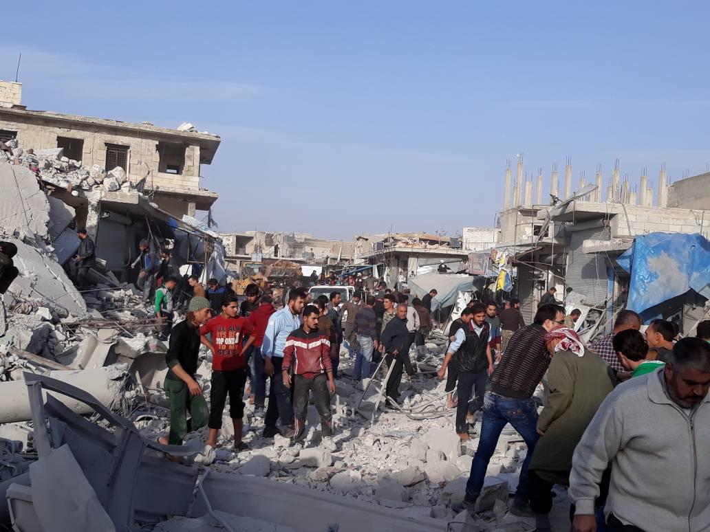 سوق في الأتارب بعد الغارة الجوية في 13 نوفمبر/تشرين الثاني.