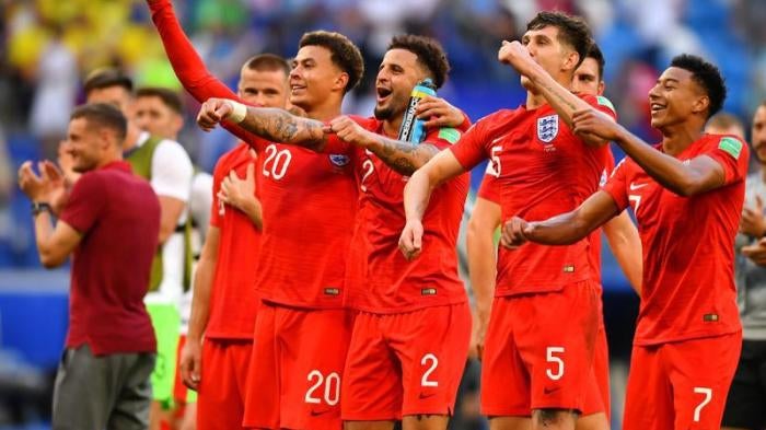 England's Dele Alli, Kyle Walker and team mates celebrate after the match between England and Sweden in World Cup quarterfinals, Samara Arena, Samara, Russia, July 7, 2018.