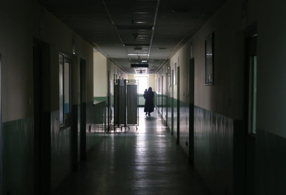 202205asia_afghanistan_kabul_hospital