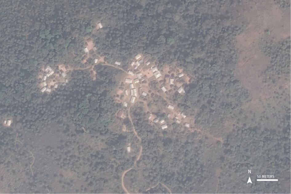 Image satellite montrant l'emplacement du village de Missong, région du Nord-Ouest, Cameroun, identifié par Billy Burton à partir de la base de données des atrocités au Cameroun, basée sur une carte en ligne et en open-source. Image : 21 janvier 2017