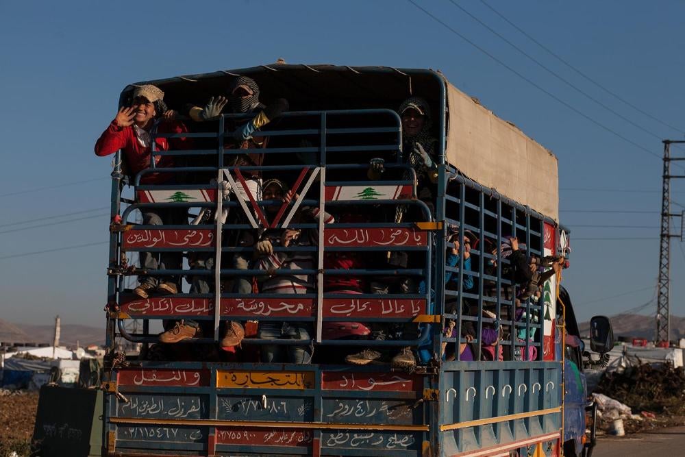 أطفال سوريون يعملون في الزراعة في سهل البقاع 