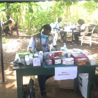 A Cameroonian aid worker conducting Covid-19 awareness campaign in the South-West region, May 15, 2020