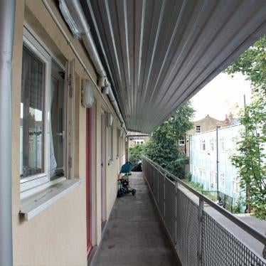 202204eca_uk_crd_shelter