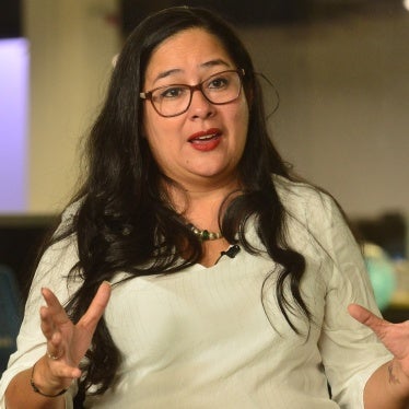 Ruth López, El Salvador