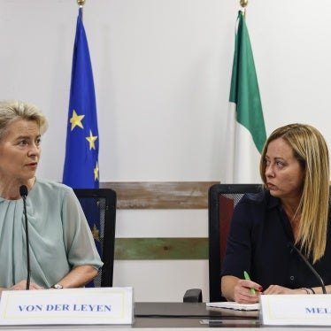 President of the European Commission, Ursula von der Leyen (L), and Italian Prime Minister, Giorgia Meloni,  during a press conference in Lampedusa, Italy, September 17, 2023.