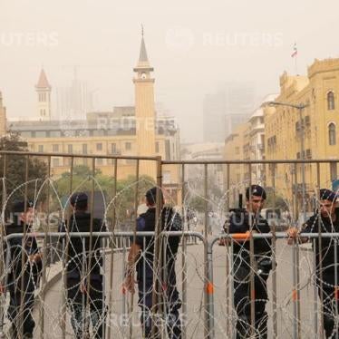 Lebanese security forces block a street leading to the parliament building in downtown Beirut, Lebanon September 9, 2015. 